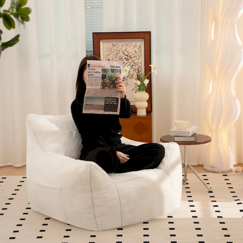 Pouf poire en fausse fourrure avec support dorsal, remplissage en mousse déchiquetée haute densité