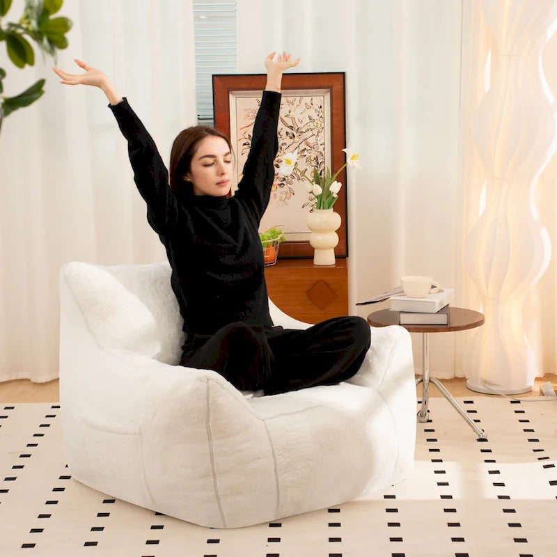 Pouf poire en fausse fourrure avec support dorsal, remplissage en mousse déchiquetée haute densité