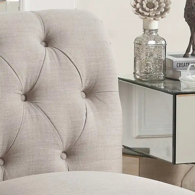 Chaise basse, Chaise sans accoudoirs